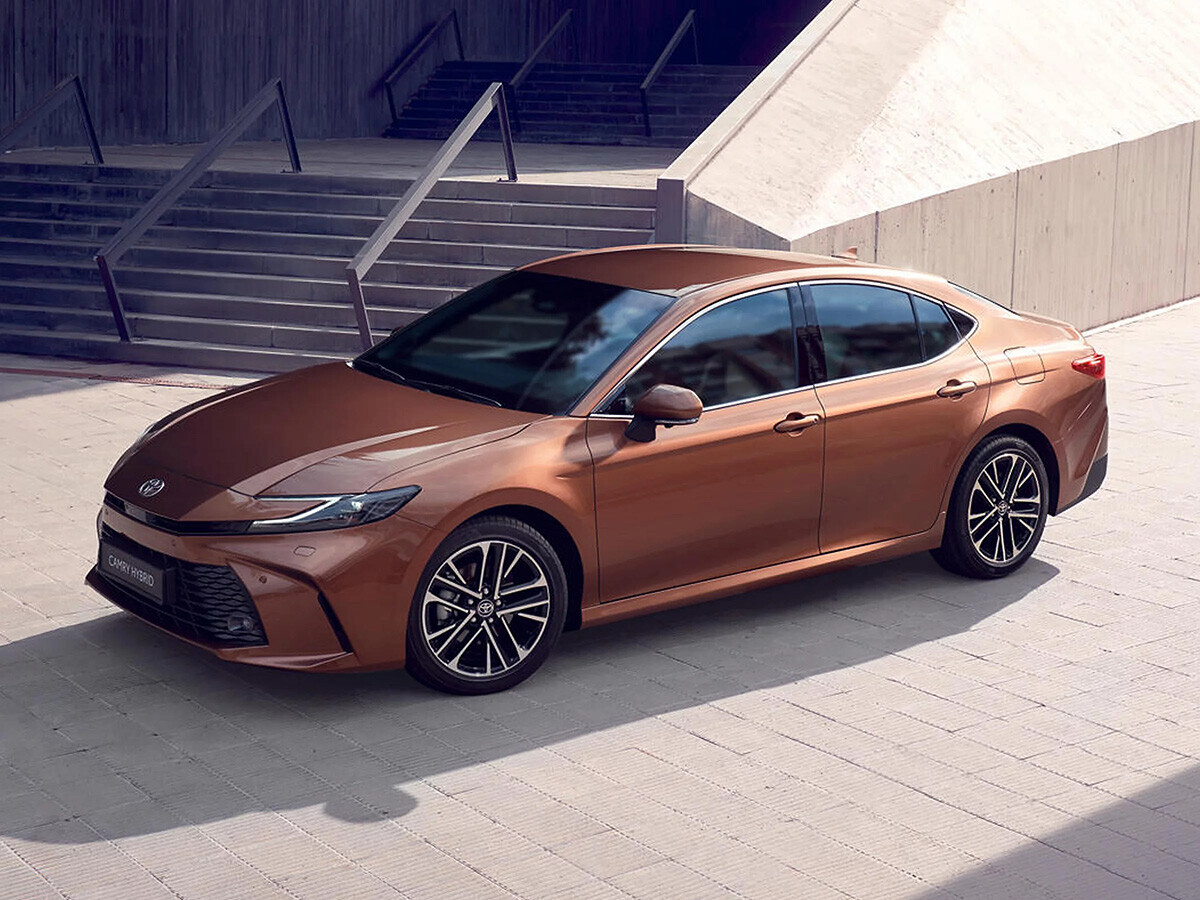 Camry Executive eripakkumine