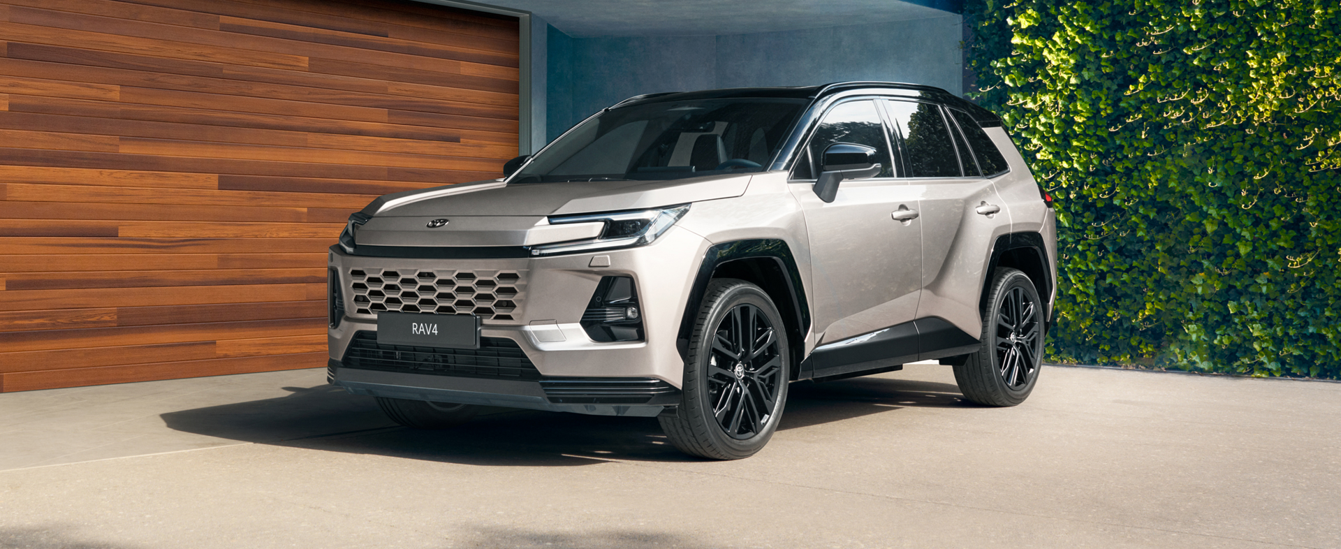 Новый Toyota RAV4 уже в Elke