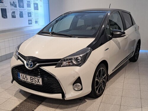 Toyota Yaris STYLE 54 kW