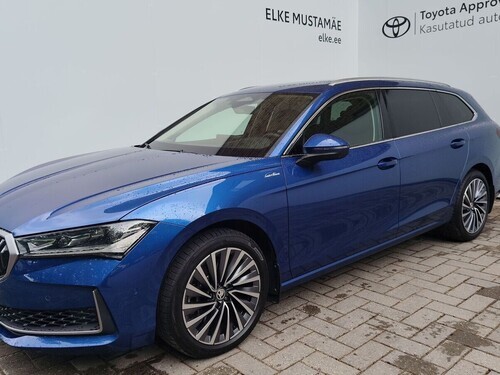 Skoda Superb 195 kW (забронировано)