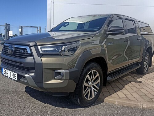 Toyota Hilux Invincible 2.8 150 kW