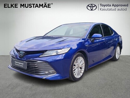 Toyota Camry Executive 131 kW (забронировано)
