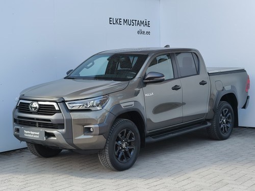 Toyota Hilux Invincible 2.8 150 kW
