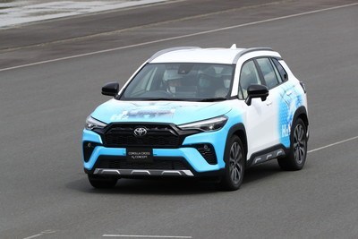 Toyota uus ideeauto tutvustab võimalikku teed nullheitmetega tulevikku