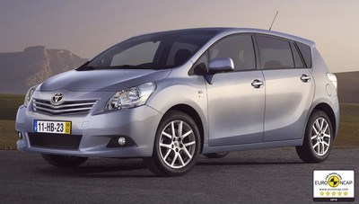 Toyota Verso получил оценку в 5 звезд на испытаниях Euro NCAP 2010