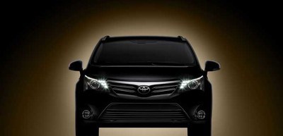 Uue Avensise ja uue Priuse perekonna üleilmne esmaesitlus Toyota väljapanekul IAA autonäitusel