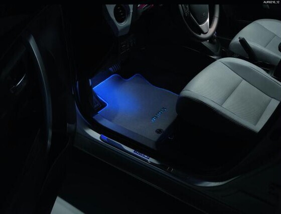 Pedaalide valgustus LED