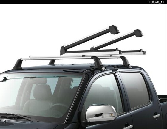 Suusa- ja lumelauahoidja. Toyota, Extender, 6 suuska / 4 lauda