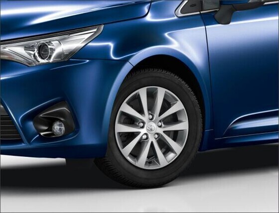 Valuveljed 16" Toyota hõbe, rehvirõhuanduritega