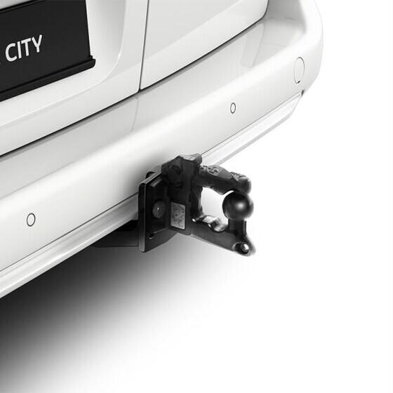 Haakekonksu äärik kombineeritud kuuli ja veopoldiga, flantskinnitusega haakekonksule