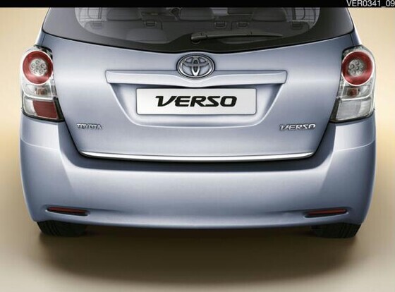 Хромированная рейка на задний люк