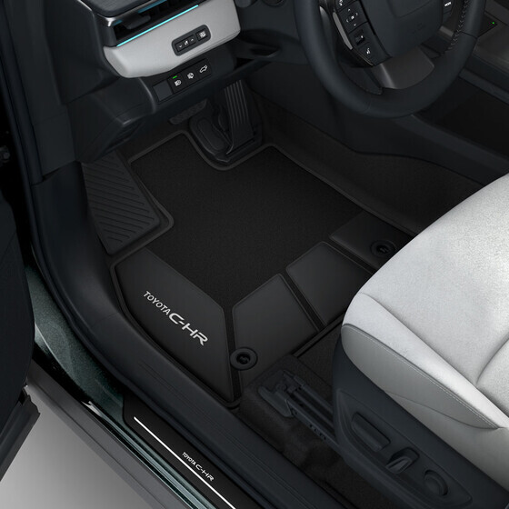 Jalamatid, tekstiilist ja nahast