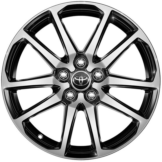 Talverattad, 215/50R18 Goodyear UltraGrip Arctic 2 naastrehv, 42611-0DN00 must ja lihvitud GRS valuvelg
