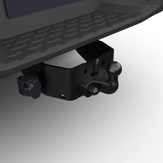 Haakekonks flantskinnitusega, MHEV, 13-pin, adapteriga